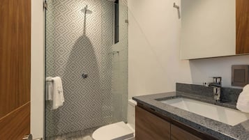 Hair dryer, towels