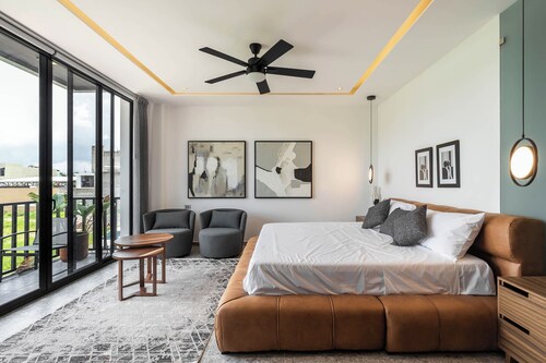 Brand new executive apartment