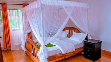 6 sovrum, strykjärn/strykbräda, wi-fi och sängkläder