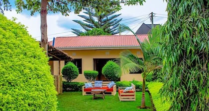 Oreteti Home offers stunning Landscapes with a breathtaking view of Mount Meru.