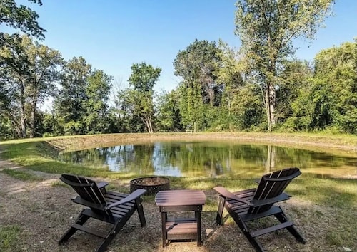 Seneca Hideaway/Romantic Getaway Cabin/Hot Tub
