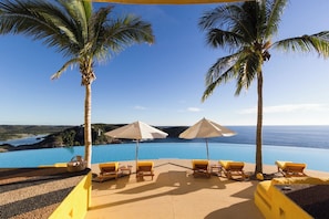 Outdoor pool - Sol de Oriente (Costa Careyes)