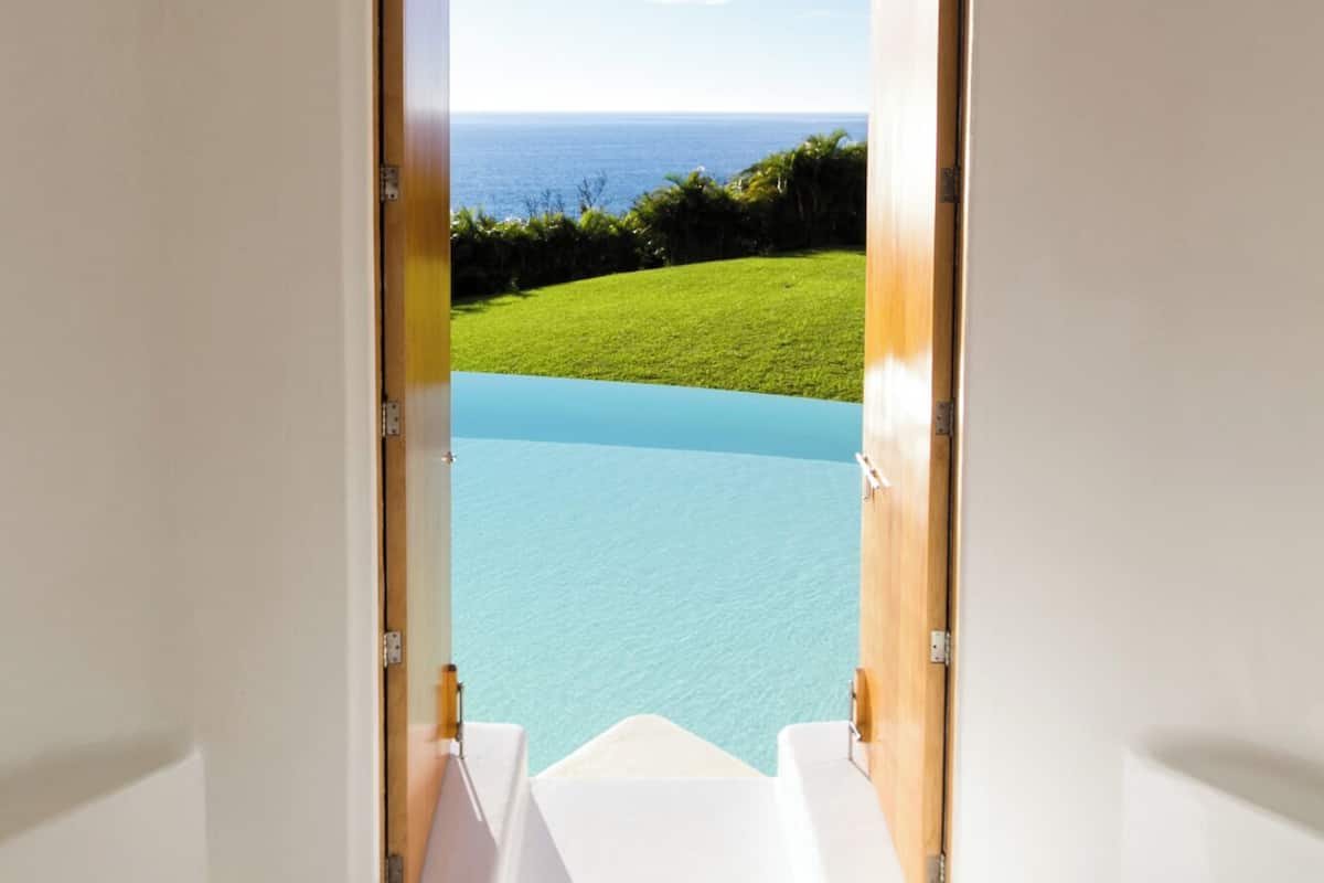 Camera Design, vista mare | Biancheria da letto di alta qualità, minibar, Wi-Fi gratuito, lenzuola