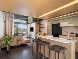 Kühlschrank, Herdplatte, Geschirrspüler