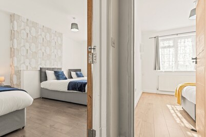 Entire cosy 4Bd near Wembley Stadium