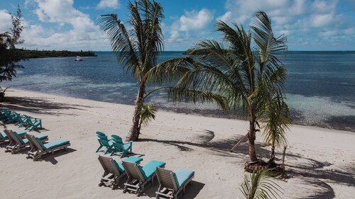 #8 - Guana Beach Inn @sunset beach, Guana Cay