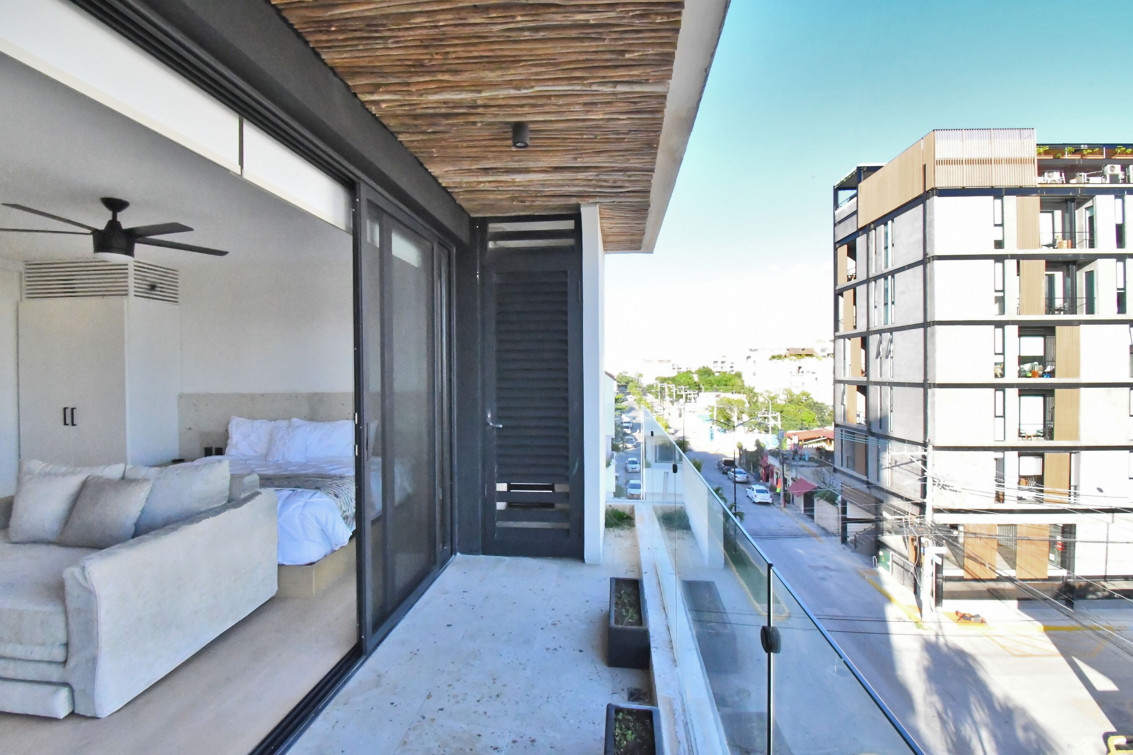 Comfort-Studio, 1 King-Bett und Schlafsofa, Balkon, Stadtblick | Ausblick vom Zimmer