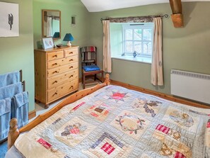 2 室のベッドルーム、WiFi (無料)、ベッドシーツ