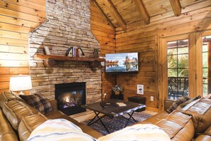 Smart TV, fireplace, stereo