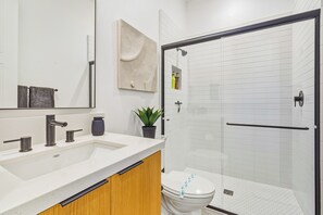 Hair dryer - Sophisticated Resort/WFA Amenity-Filled PS Home (Palm Springs)