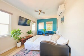 1 bedroom, iron/ironing board, bed sheets