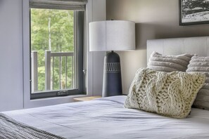 Appartamento Design, 3 camere da letto, vista montagna | 3 camere, postazione laptop, Wi-Fi gratuito