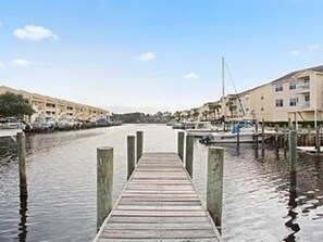 Marina/club náutico