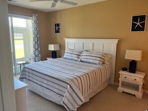 3 عدّة غرف نوم ومكواة/لوح كي وواي فاي وملاءات أسرّة