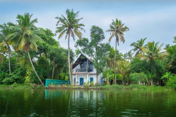 View of the villa from the lake