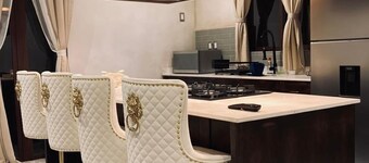 Charming 2-bedroom apartment in wonderful Val'Quirico with WiFi. Pet Friendly. 