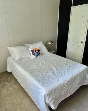 3 habitaciones, cuna de viaje, wifi gratis y ropa de cama 