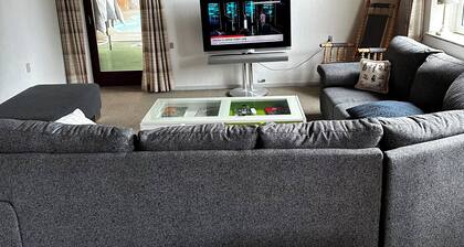 Cozy Family villa close to Lallandia resort and knuthenborg Safari Park