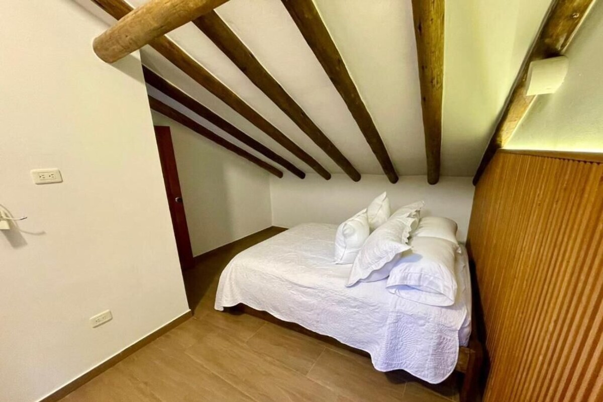 Premium bedding, down duvets, desk, laptop workspace