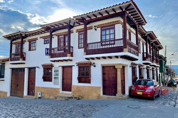 Fachada de la propiedad