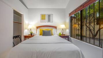 1 bedroom, iron/ironing board, travel cot, free WiFi