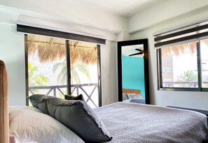 3 chambres, fer et planche à repasser, Wi-Fi, draps fournis