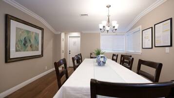 House, Multiple Beds, Pool Access, Pool View (Destination #31) | Banquet hall