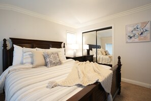 House, Multiple Beds, Pool Access, Ocean View (Destination #08) | 5 bedrooms, individually decorated, individually furnished, bed sheets - Destination #08 (Anaheim)