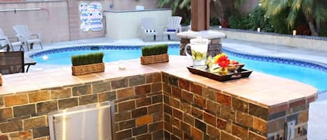 Outdoor pool, a heated pool