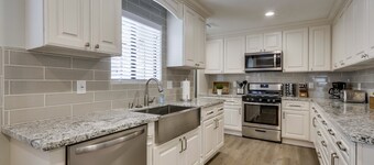5 Bedroom plus loft room, 3 Bath home