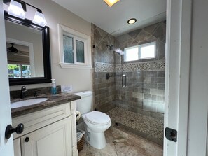 House, Multiple Beds, Pool Access, Ocean View (Destination #29) | Bathroom