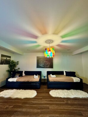 6 chambres, bureau, lit parapluie, Wi-Fi
