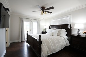 House, Multiple Beds, Pool Access, Ocean View (Destination #02) | 5 bedrooms, individually decorated, individually furnished, bed sheets - Destination #02 (Anaheim)