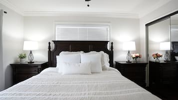 House, Multiple Beds, Pool Access, Ocean View (Destination #02) | 5 bedrooms, individually decorated, individually furnished, bed sheets