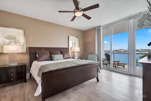 3 dormitorios, tabla de planchar con plancha, wifi gratis y ropa de cama