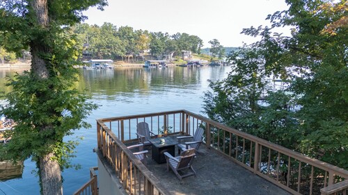 Lake Front Home- Private Dock- Swim Platform- Quiet Side of the Lake- Martini Deck- Firepit