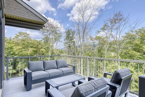 Superior Condo, Mountain View | Terrace/patio