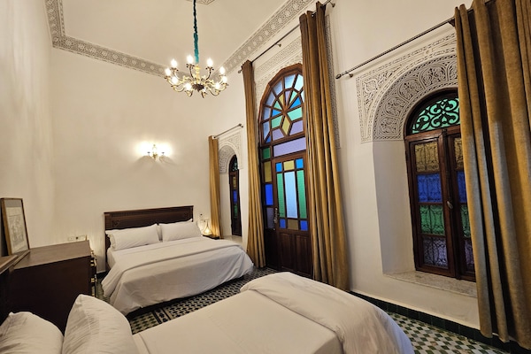 Family Triple Room | Free WiFi, bed sheets