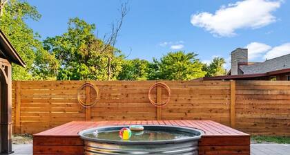 Near the Domain w/ Beautiful Backyard