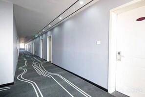 Unclassified image, 5 of 18, button - Haining Stranger Shanghua Hotel (Haining)