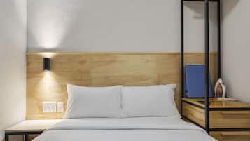 Basic Suite | Iron/ironing board, free WiFi