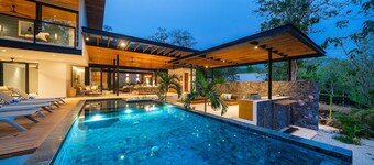 Luxurious Four-Bedroom Oasis in heart of Playa Grande, Costa Rica