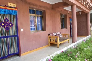 Room - Garze Tagong Grassland Hotel (Kangding)