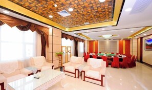 Interior - Yijiang Hotel (Wusu)