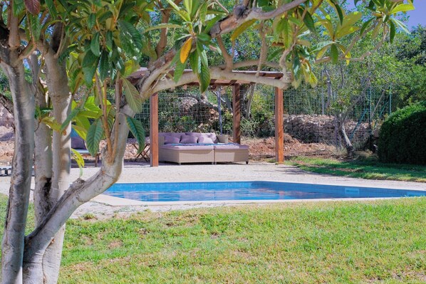 6 outdoor pools, open 8:00 AM to 7:00 PM, pool umbrellas, pool loungers - Monte das Estrelas (Tavira)