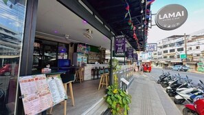 Unclassified image, 3 of 10, button - Lamai Hotel (Phuket)