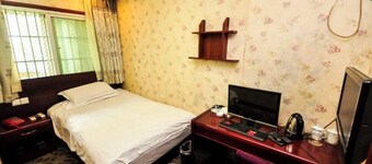 Hai Lun Hotel