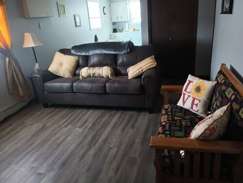 This apartment is a 1 bedroom(s), 1 bathrooms, located in Pierre, SD.