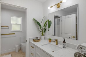Hair dryer, towels