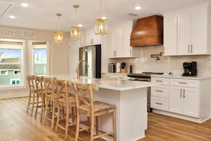 House, Multiple Beds (Sea Cliff K68 Aqua La Vista Baby!) | Private kitchen | Oven, toaster